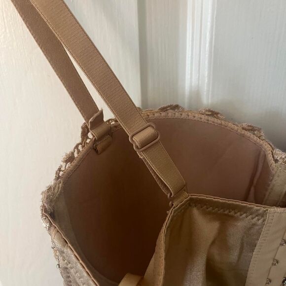 Windsor Women's Tan and Gold Corset - Picture 7 of 7